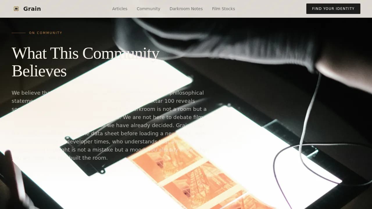 Vintage — Explore Analog Photography Style Landing Page Template